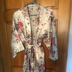 Short silk bridal robe